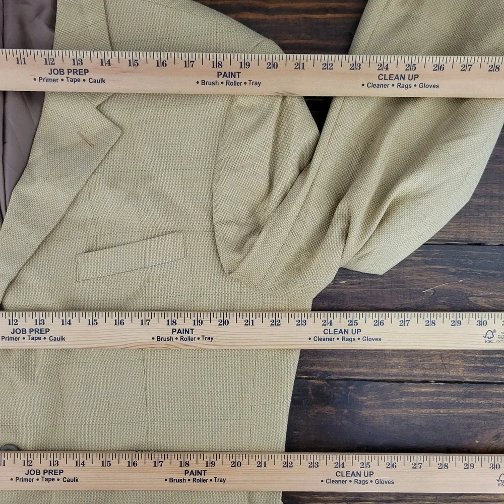 Jones New‎ York Men's Sport Coat Blazer Three Button Beige Plaid Silk Wool 44R